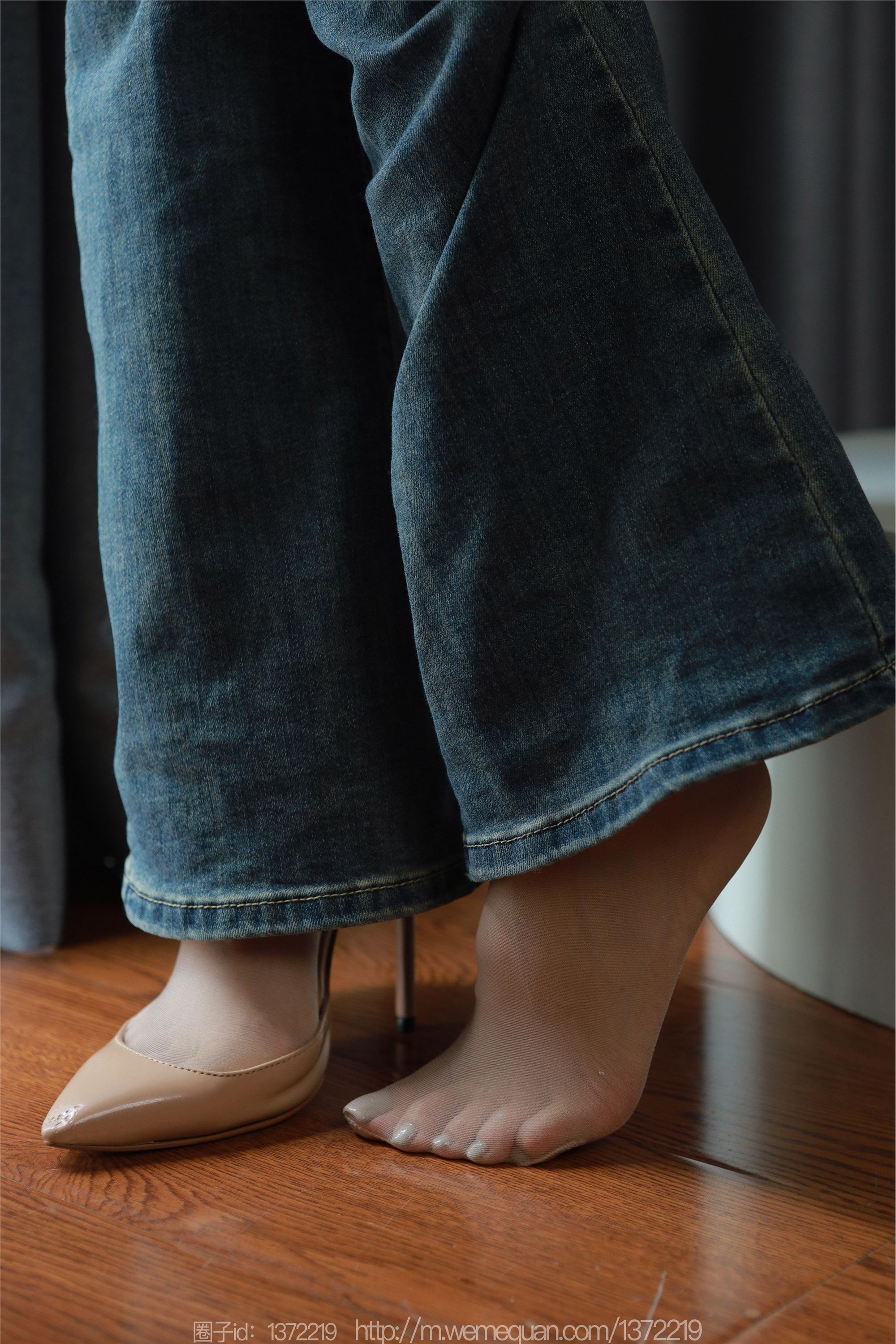 IESS异思趣向  2023.08.11 丝享家 1504 美子《牛仔裤里丝》